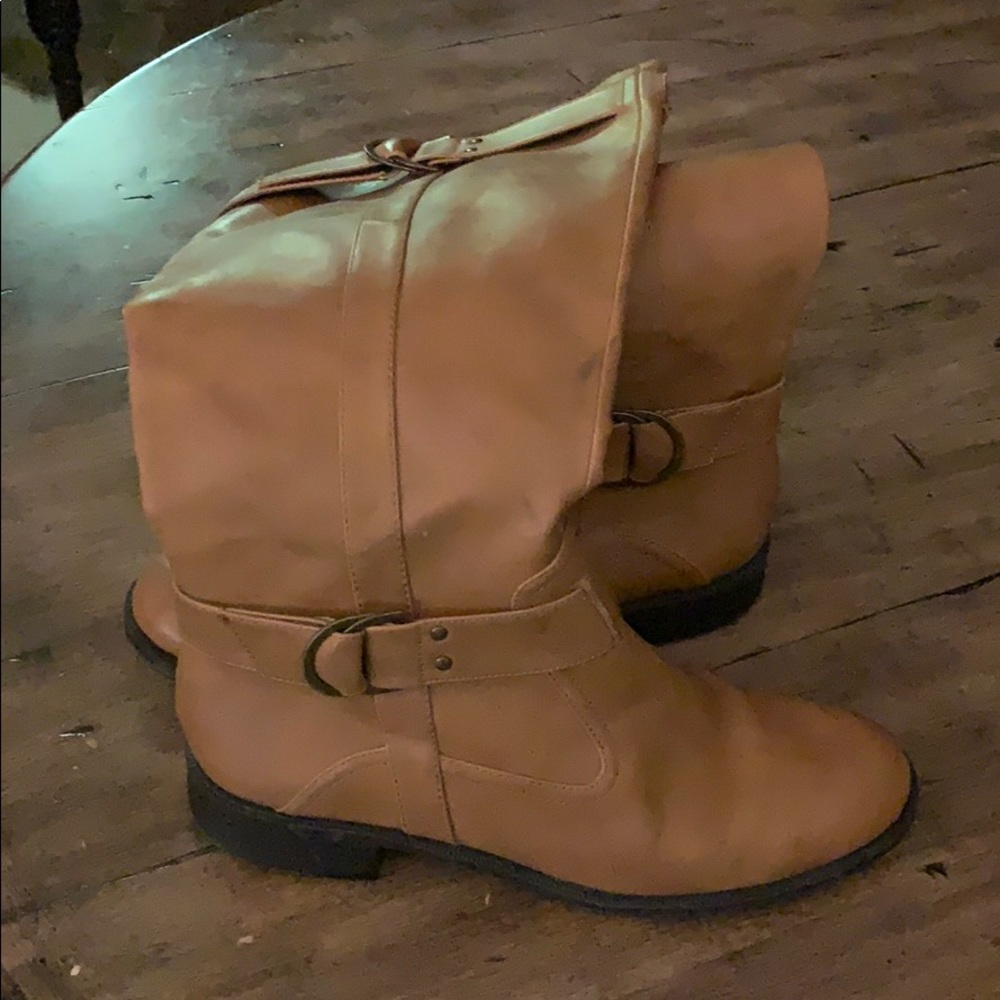 Aerosoles calf length zip up boots!